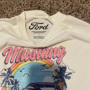 Ford mustang top
